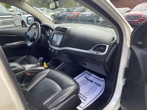 Used 2015 Dodge Journey SXT w/ Sun/Sound Group image 18