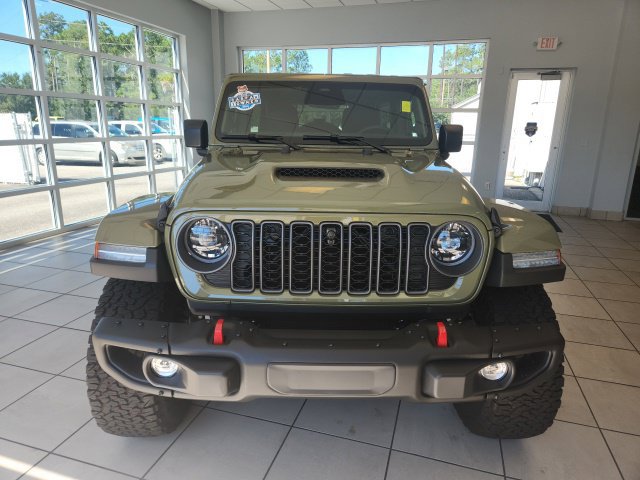 Certified 2026 Jeep Wrangler Unlimited Rubicon AWD/4WD image 3