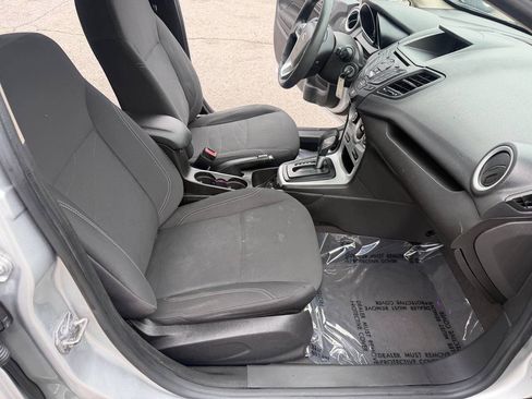 Used 2018 Ford Fiesta SE FWD image 17