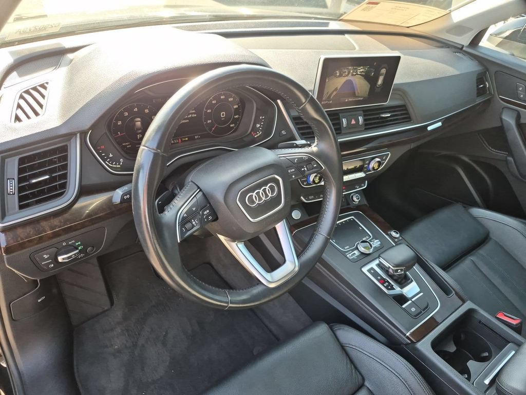 Used 2019 Audi Q5 2.0T Premium Plus AWD/4WD image 2