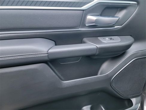 New 2026 RAM 1500 4x4 Crew Cab image 15