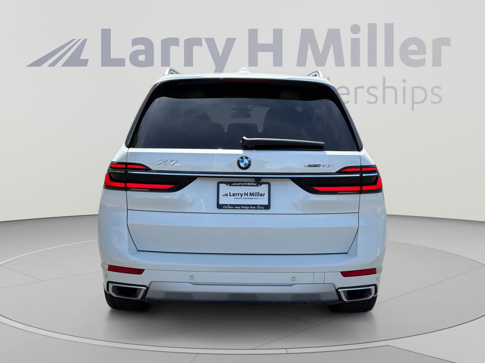 Used 2026 BMW X7 xDrive40i AWD/4WD image 4