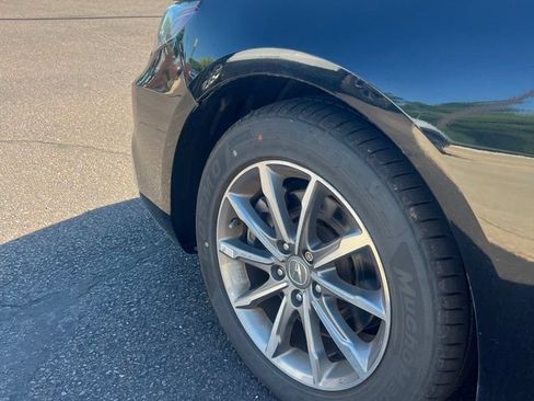 Used 2020 Acura TLX FWD image 3