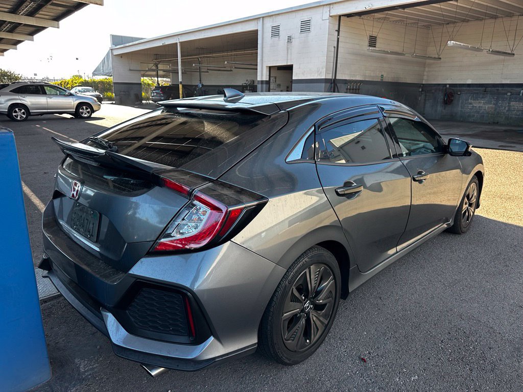 Used 2018 Honda Civic EX-L image 15