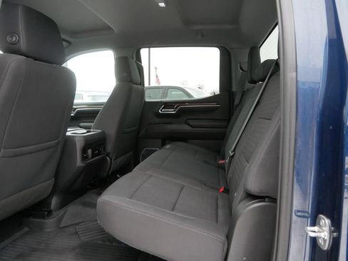 Used 2023 Chevrolet Silverado 1500 LT Trail Boss w/ Protection Package image 15