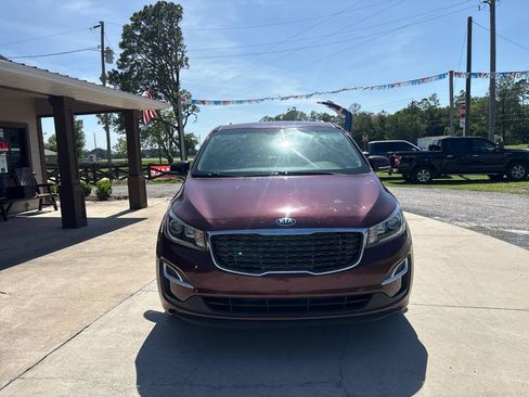 Used 2020 Kia Sedona EX FWD image 2