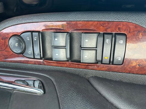 Used 2009 Chevrolet Silverado 1500 LTZ image 13