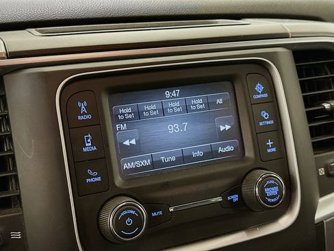 Used 2022 RAM 1500 Classic Warlock w/ Technology Package I AWD/4WD image 21
