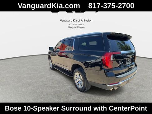 Used 2025 GMC Yukon XL Denali AWD/4WD image 7