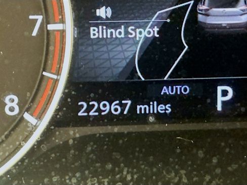 Used 2023 Nissan Rogue SV image 19