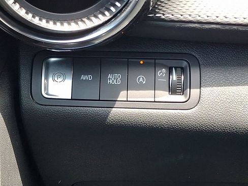 New 2026 Chevrolet Equinox LT w/ Convenience Package II image 42