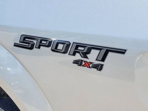 Used 2015 Ford F150 XL w/ Equipment Group 101A Mid AWD/4WD image 28