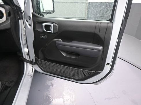 Used 2024 Jeep Wrangler Unlimited Sport AWD/4WD image 68