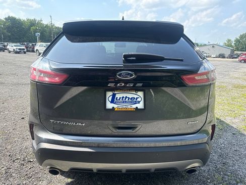 Used 2024 Ford Edge Titanium AWD/4WD image 8
