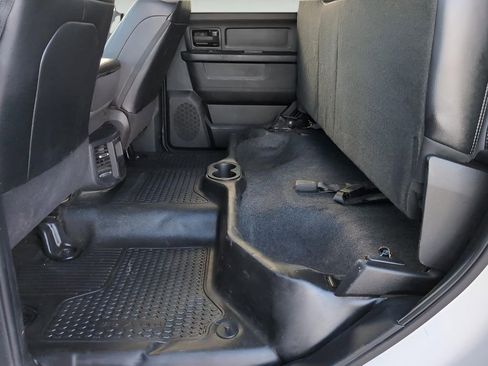 Used 2023 RAM 3500 Tradesman w/ Chrome Appearance Group image 27