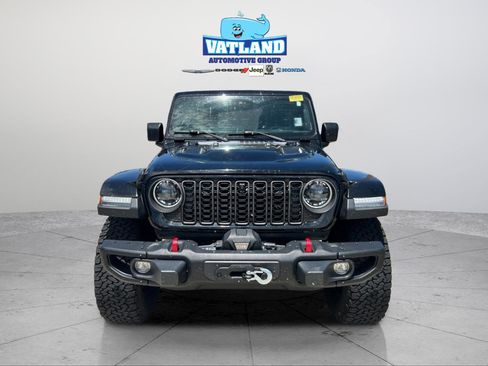 Used 2024 Jeep Wrangler Unlimited Rubicon AWD/4WD image 21