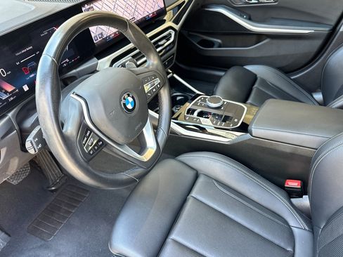 Used 2023 BMW 330i Sedan w/ Driving Assistance Package RWD image 9