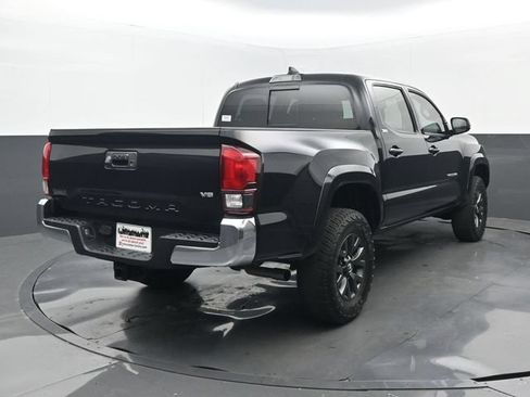 Used 2021 Toyota Tacoma SR5 RWD image 23