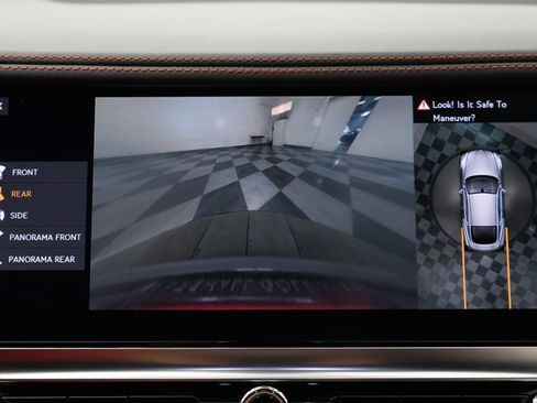 Used 2024 Bentley Continental GT V8 image 32