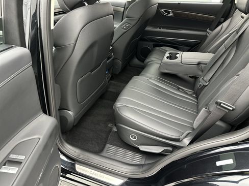 Certified 2026 Genesis GV80 2.5T Select AWD/4WD image 23
