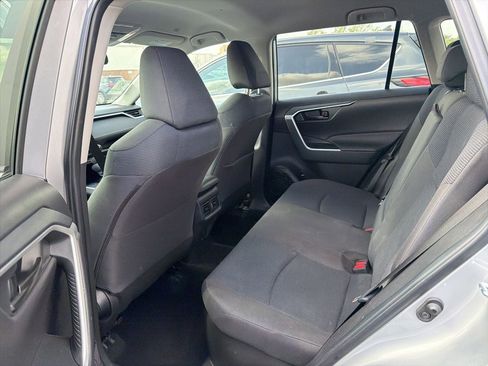 Used 2024 Toyota RAV4 LE image 9