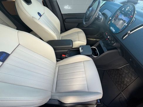 Used 2025 MINI Cooper Countryman S image 32