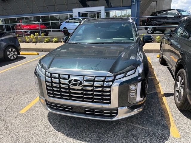 Used 2025 Hyundai Palisade Calligraphy AWD/4WD image 2