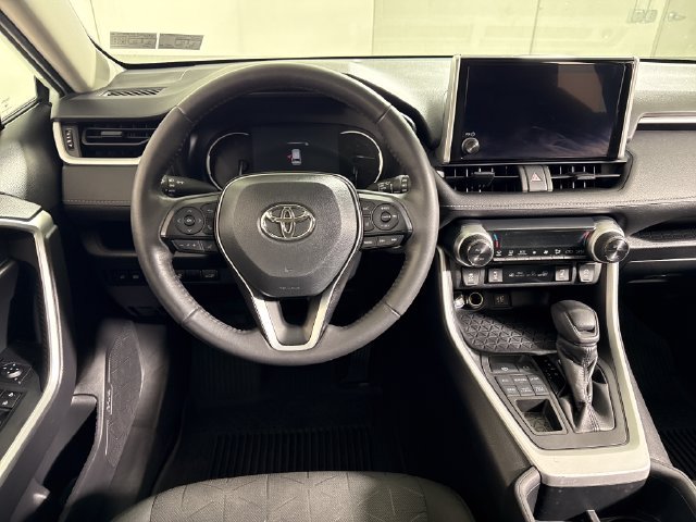 Used 2023 Toyota RAV4 XLE w/ Convenience Package AWD/4WD image 23