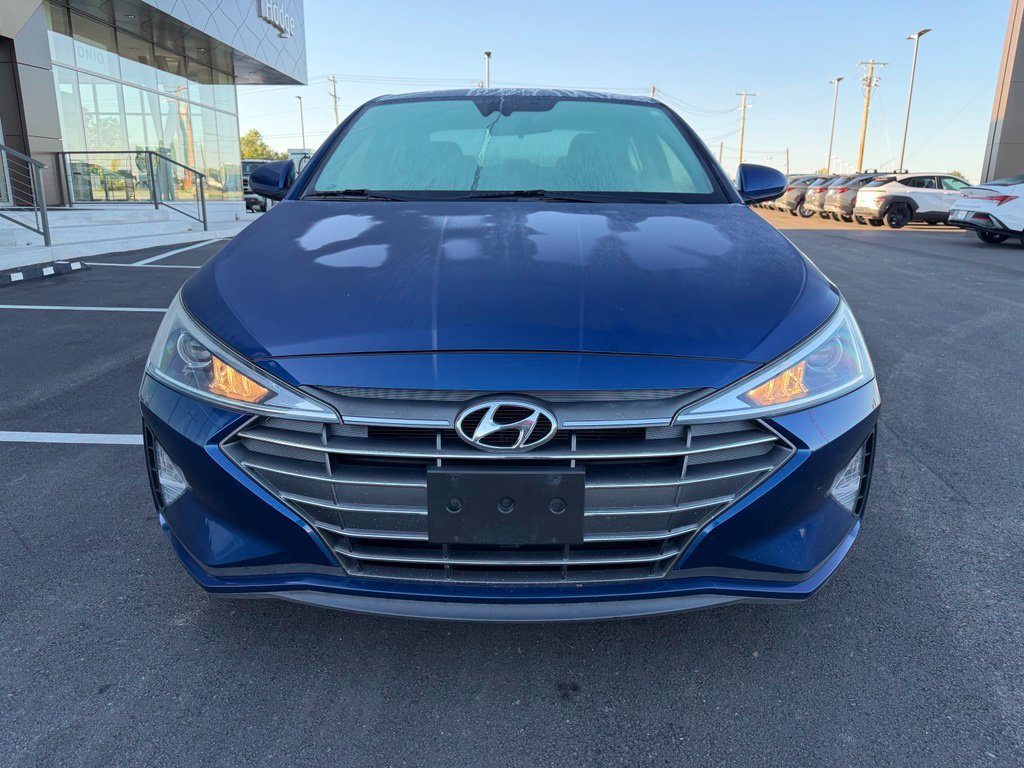 Used 2020 Hyundai Elantra SE FWD image 3