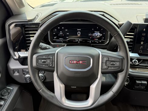 Used 2025 GMC Sierra 1500 Elevation AWD/4WD image 17