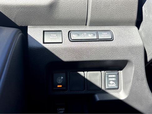 New 2026 Nissan Frontier PRO-4X w/ Pro-4x Convenience Package image 12