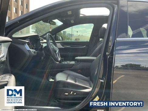 Used 2023 Cadillac XT5 Premium Luxury FWD image 8