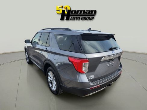 Used 2023 Ford Explorer XLT w/ Equipment Group 202A image 3