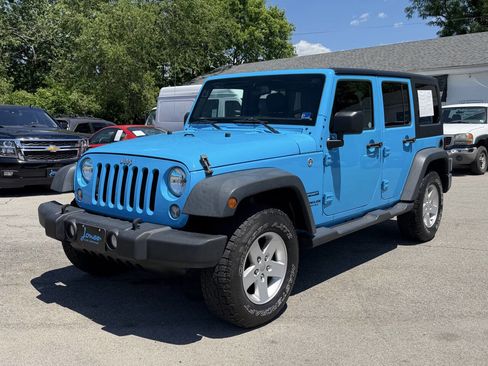 Used 2017 Jeep Wrangler Unlimited Sport w/ Quick Order Package 24S AWD/4WD image 2