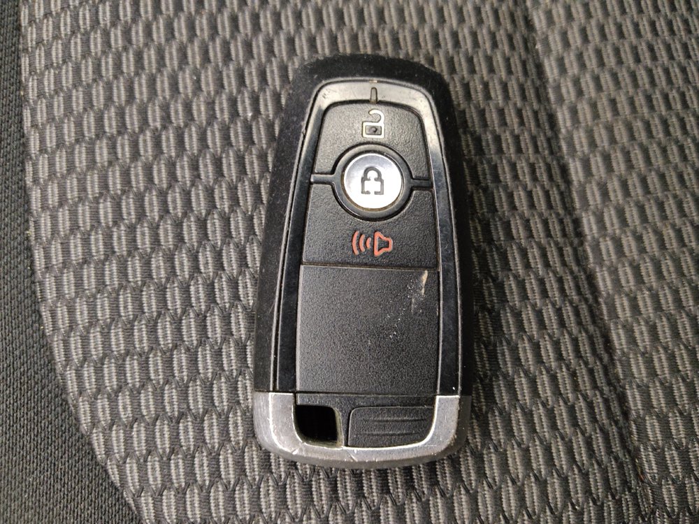 Used 2018 Ford Explorer XLT FWD image 32