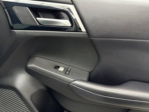 Used 2023 Mitsubishi Outlander SE FWD image 43