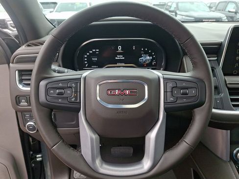 Certified 2024 GMC Yukon XL SLT w/ SLT Premium Package image 20