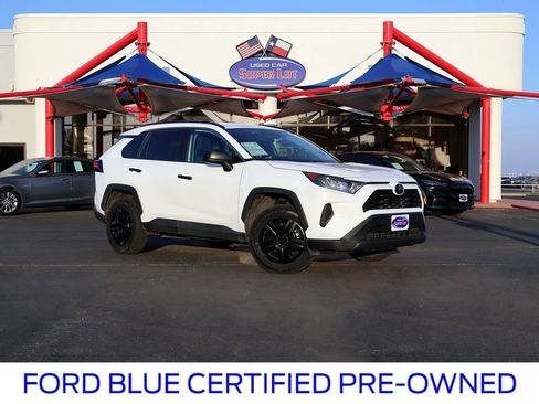 Used 2021 Toyota RAV4 LE FWD image 1