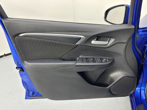 Used 2019 Honda Fit EX image 36