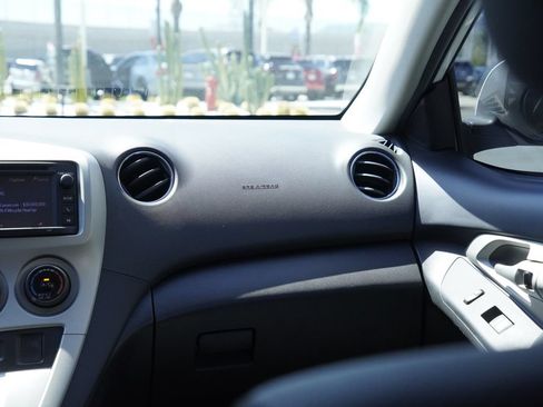 Used 2013 Toyota Matrix S w/ S Sport Pkg FWD image 29