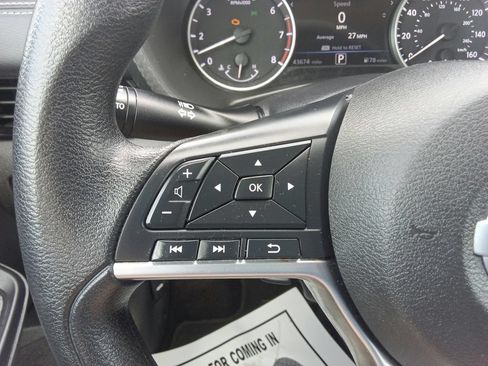 Used 2023 Nissan Sentra SV FWD image 23