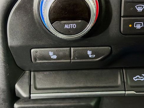 Used 2022 GMC Sierra 1500 Elevation image 20