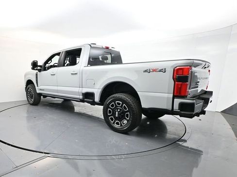 Used 2026 Ford F250 Platinum AWD/4WD image 5
