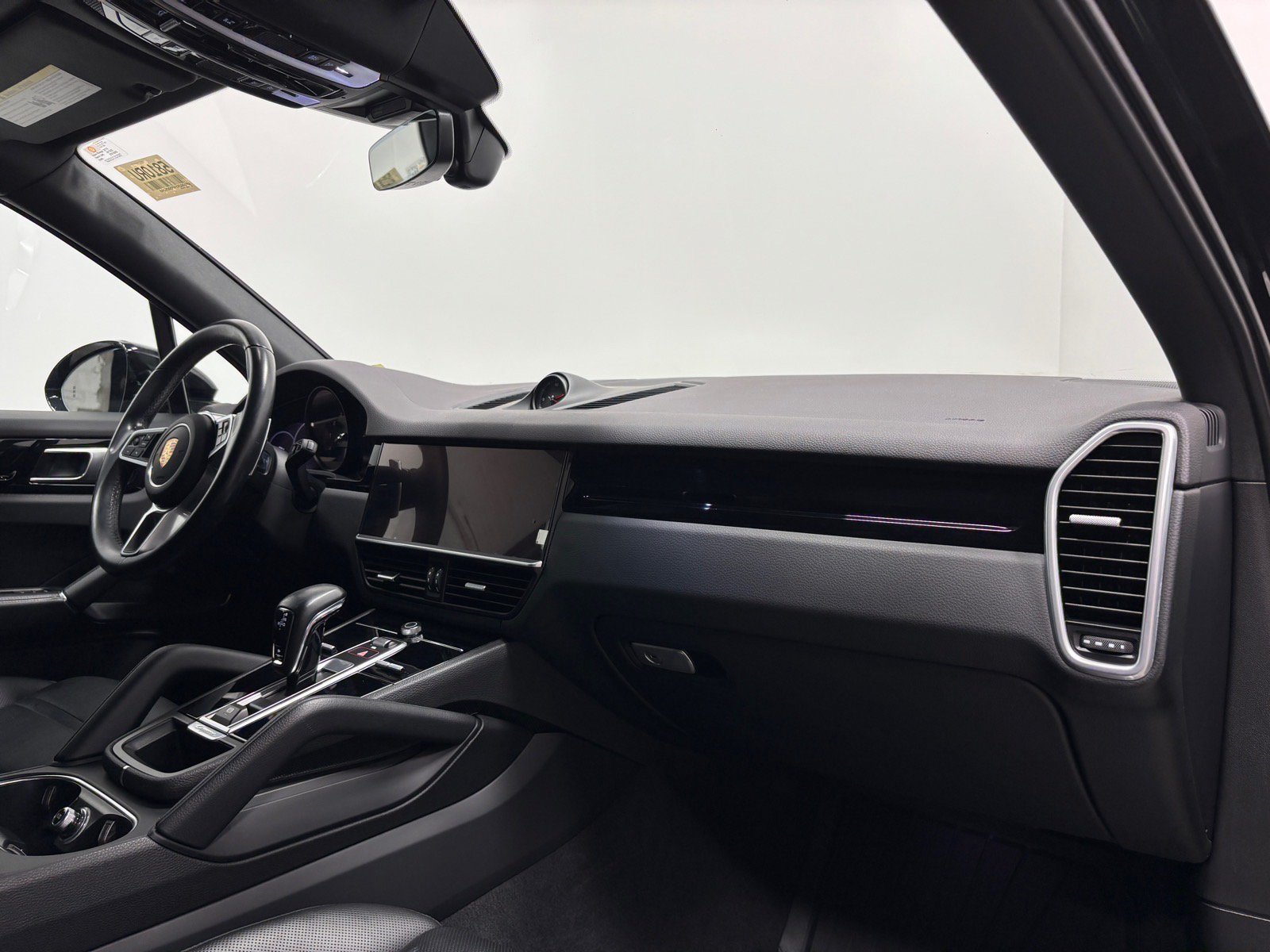 Used 2023 Porsche Cayenne Platinum Edition AWD/4WD image 27