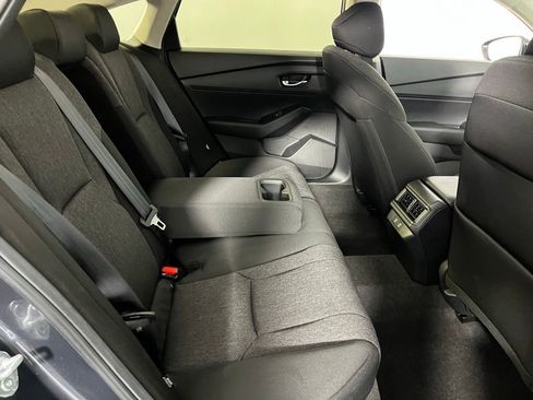 Used 2025 Honda Accord SE image 28