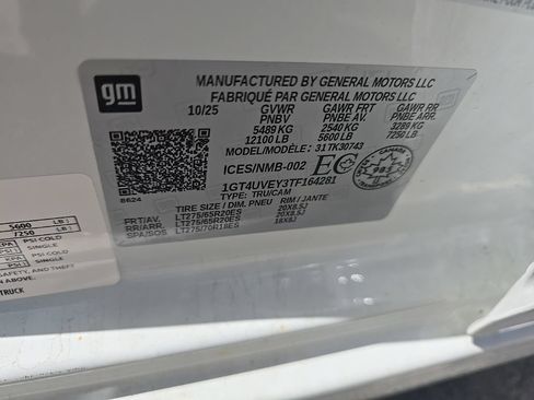 Used 2026 GMC Sierra 3500 AT4 AWD/4WD image 13