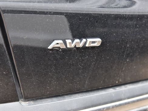 Used 2021 Cadillac XT5 Premium Luxury image 10