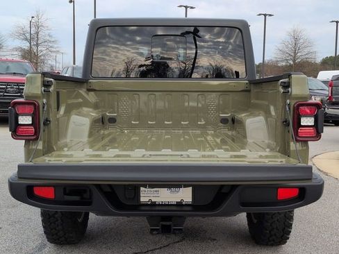 New 2026 Jeep Gladiator Sport image 13