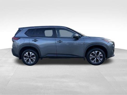 Certified 2023 Nissan Rogue SV FWD image 9