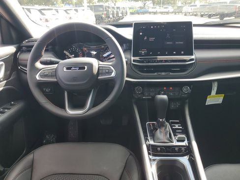 New 2026 Jeep Compass Trailhawk image 13